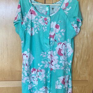 Kindred Bravely Universal Labor and Delivery Gown SM